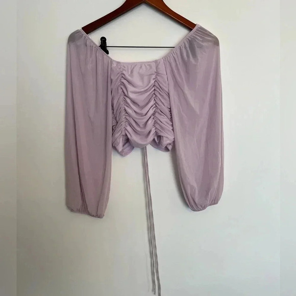 5/20$Fashion nova front drawstring statement sleeves lavender crop  top - Picture 3 of 7